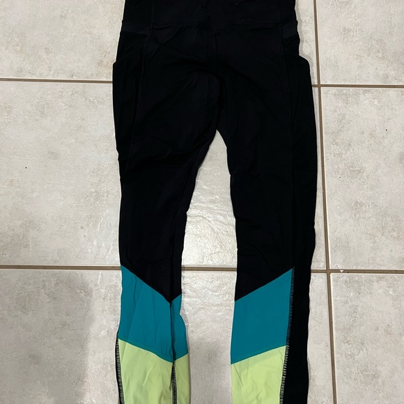 3/4 pant - Picture 1 of 3